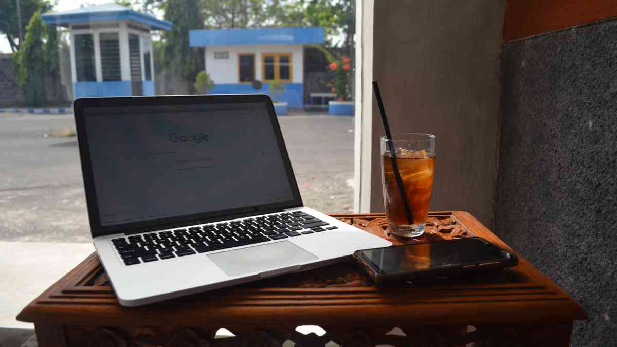 internship scholarship