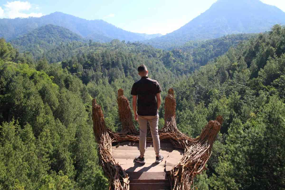 Beautiful Waterfall Around Batu - Malang: Coban Putri