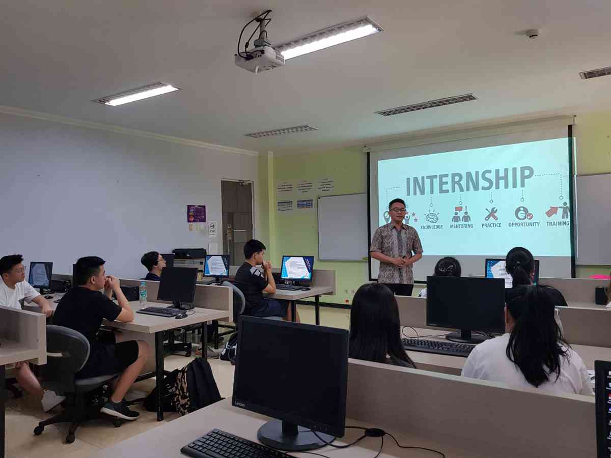 Internship Program Info Session at Singapore National Academy