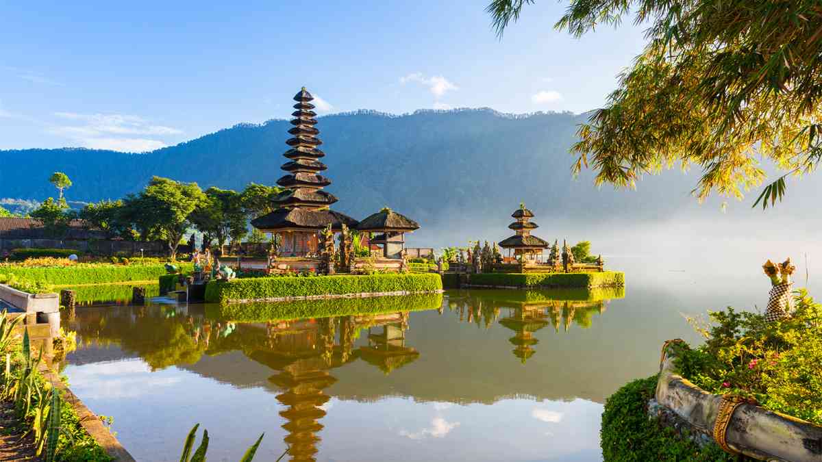 Bali: Indonesia Internship Program