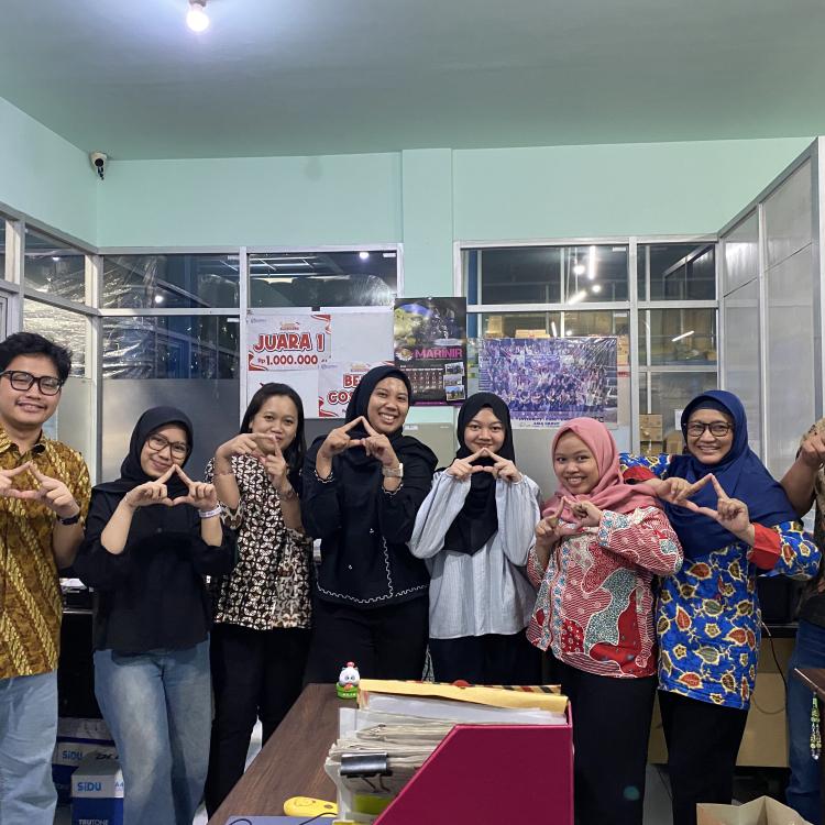 Indri with coworkers